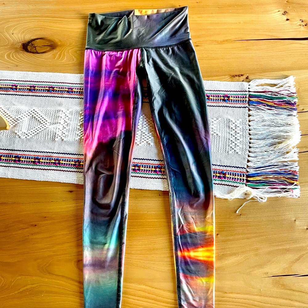 Teeki Sunset Leggings